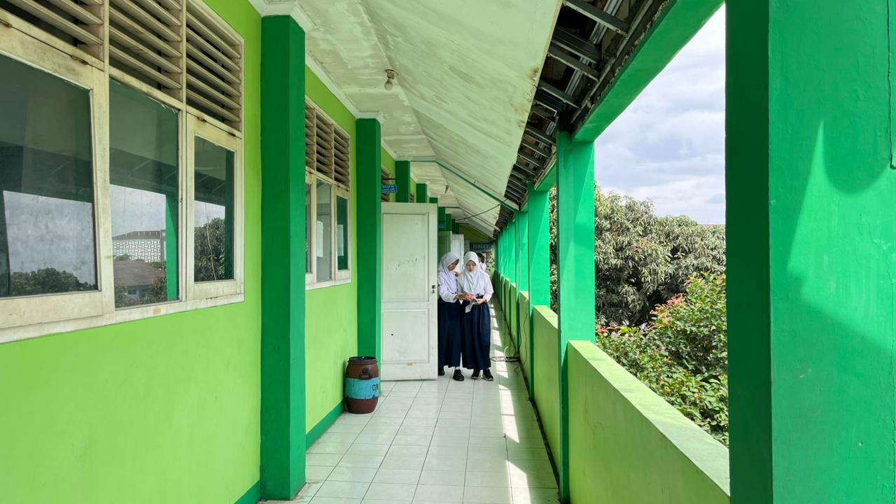 Gedung 3 Lantai