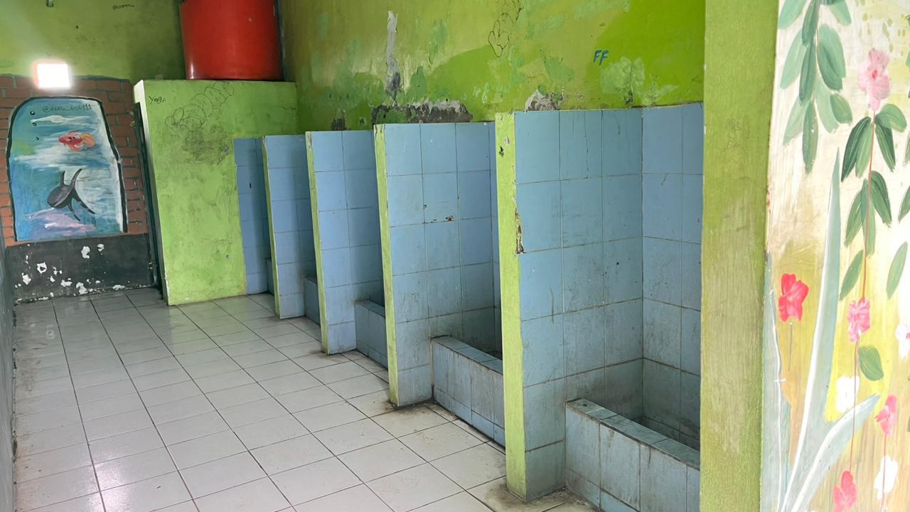 Toilet di Setiap Lantai
