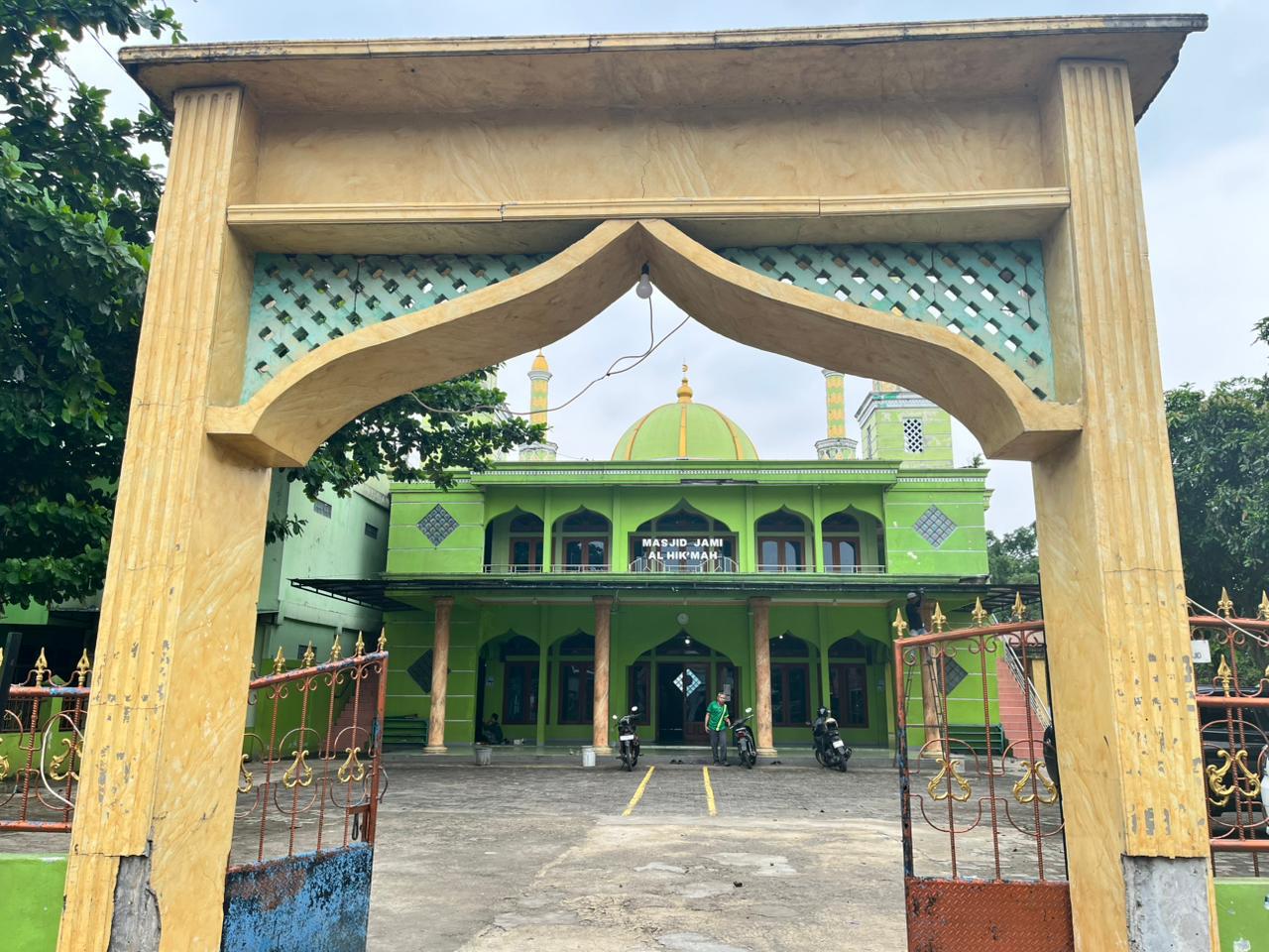 Sarana Ibadah (Masjid)