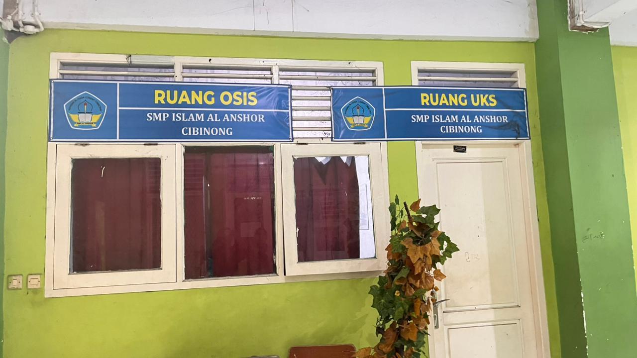Unit Kesehatan Sekolah (UKS)